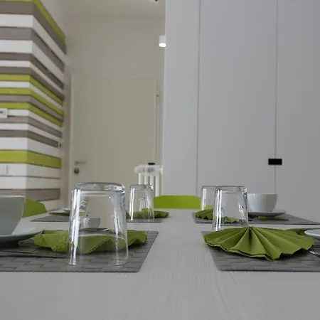 Apartment Holida *